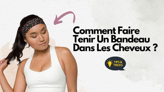 Bandeau coloré sur cheveux attachés avec des boucles naturelles